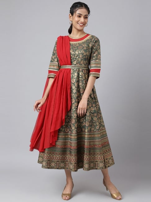 Aurelia Green Floral Print Maxi Dress Price in India