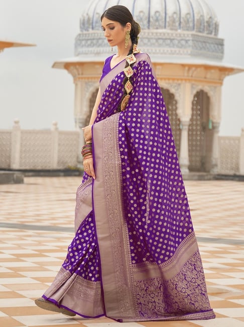 How to style and accessorize purple saree to look perfect! | Embroidered  blouse designs, Purple saree, Blouse designs