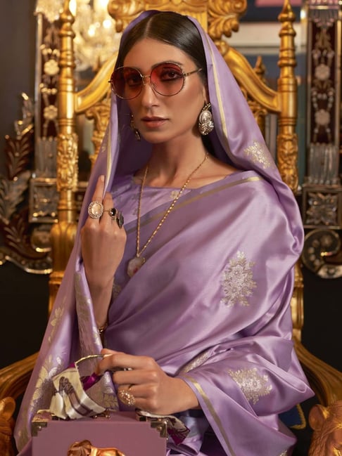 How to style and accessorize purple saree to look perfect!