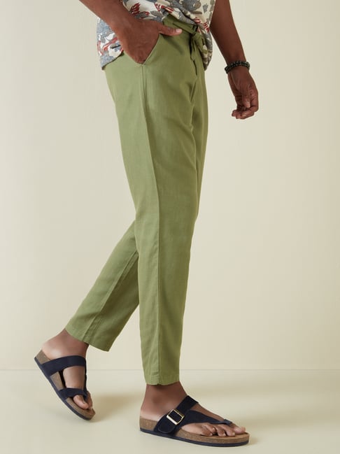 18 Minimalist Pants and Trousers Thatll Make a Chic Addition to Your Fall  Wardrobe  Vogue