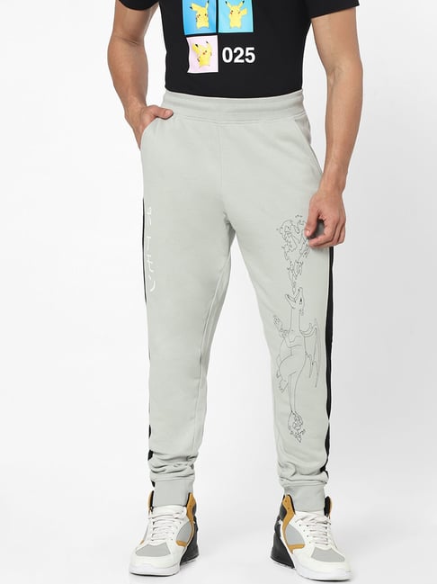 Buy MidRise FlatFront Joggers with Insert Pockets online  Looksgudin