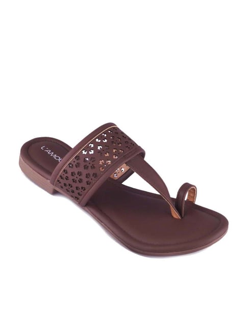 Buy online Red Chief Beige Back Strap Sandal from Sandals and Floaters for  Men by Red Chief for ₹2795 at 0% off | 2024 Limeroad.com