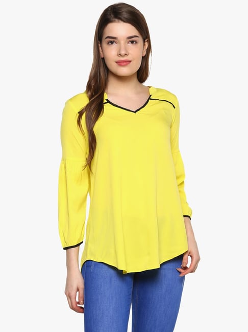 Qurvii Lime Yellow V-Neck Top