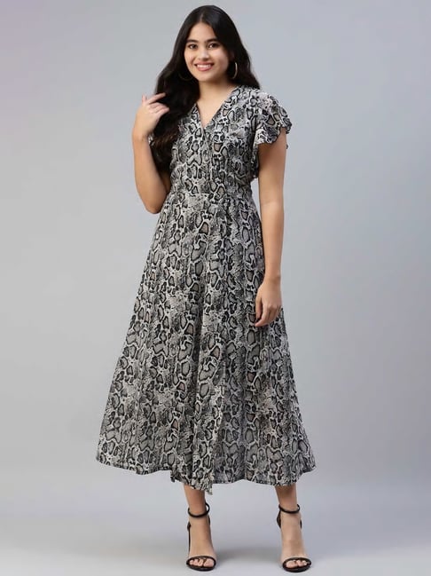 Melon by PlusS Black Printed Maxi Dress Price in India