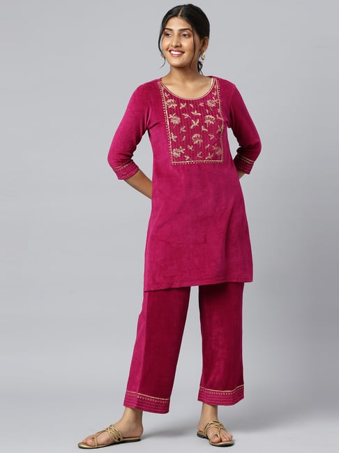 Buy Aurelia Purple Cotton Embroidered Kurti Pant Set for Women