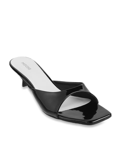 Mochi Sandals Shoes - Buy Mochi Sandals Shoes online in India