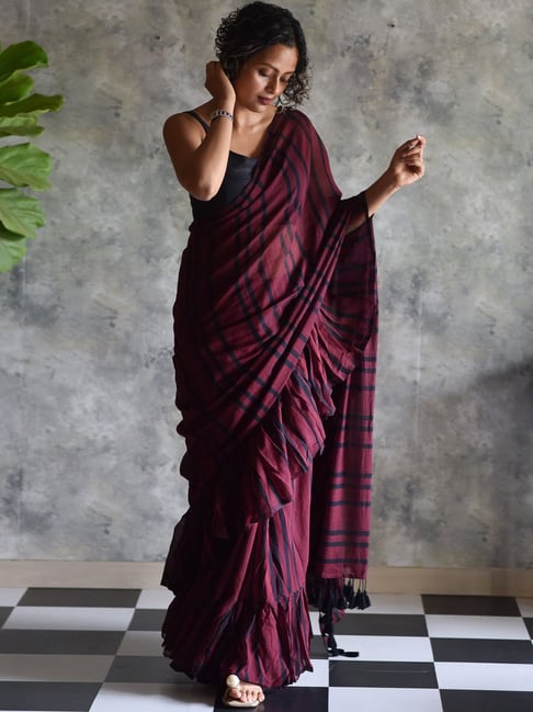 Suta Maroon Pure Cotton Printed Ruffle Saree Without Blouse Price in India