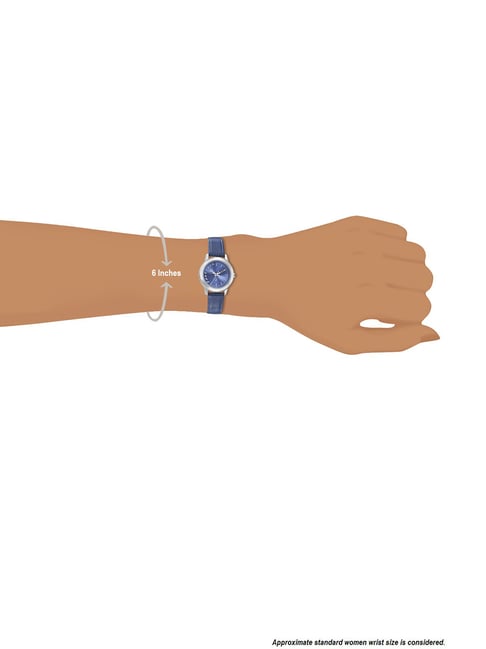 Buy Fastrack 68008SL03 Fundamentals Analog Watch for Women at Best