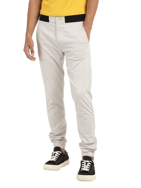 Levi's on sale chino joggers