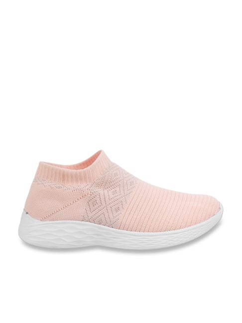 Mochi Women's Peach Walking Shoes