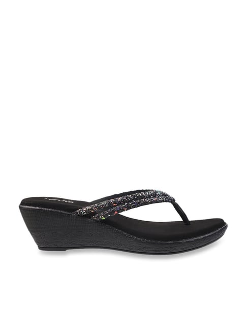 Buy Metro Women s Black Thong Wedges for Women at Best Price