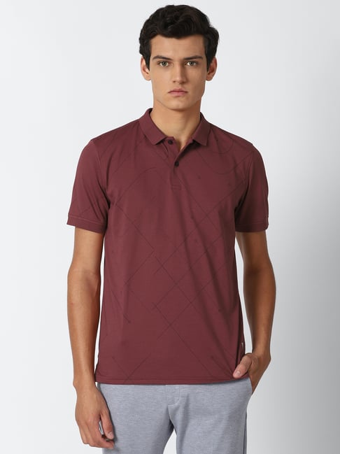 Buy Louis Philippe Louis Philippe Solid Regular Sleeves Polo Collar T-shirt  at Redfynd