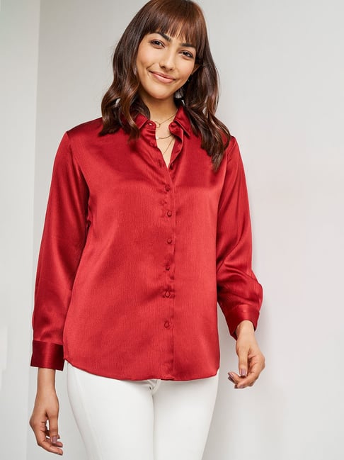 Women's red shirt with hot sale collar