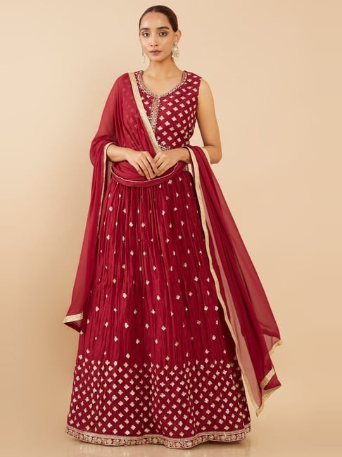 Wine Coloured Heavy Parampara Silk With Heavy Embroidery Work Designer –  Royskart