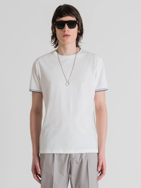 Fitted Deep V Neck T Shirt - White – JJ Malibu