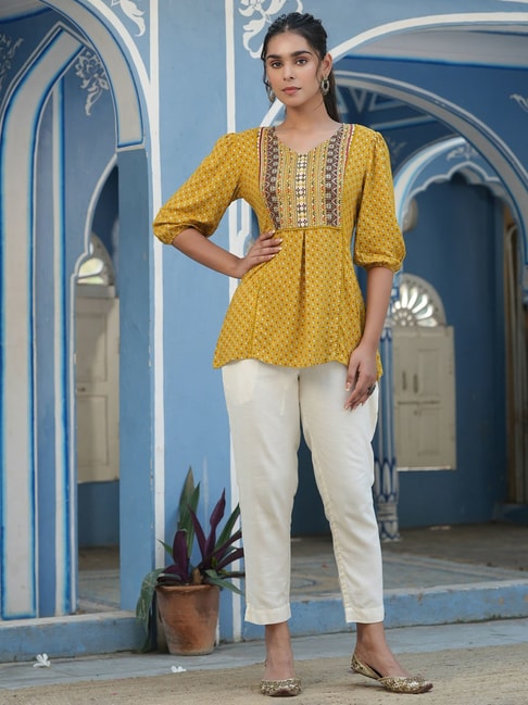 Buy Jaipur Kurti Women Mustard Yellow  Black Solid Kurta With Trousers   Kurta Sets for Women 2529292  Myntra