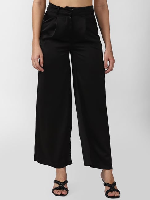 Forever 21 Black Mid rise Regular fit Pants