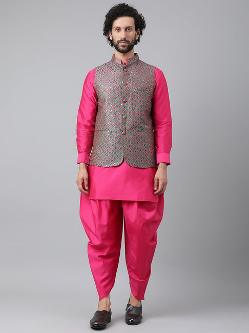 Buy Pink Jacket And Kurta Set with Geometric Thread Work KALKI Fashion India