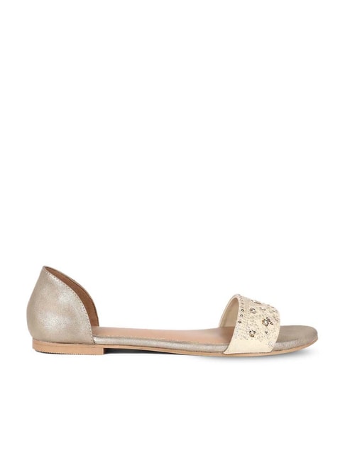 W Women's Wcatherine Beige D'orsay Shoes Price in India