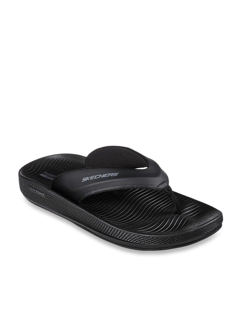 Sketchers black flip discount flops