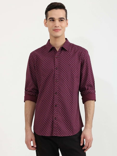 United Colors of Benetton Maroon Slim Fit Printed Shirt