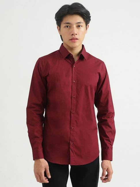 United Colors of Benetton Maroon Slim Fit Shirt