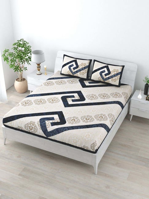 Living Roots Beige & Navy Cotton 140 TC King Bedsheet with 2 Pillow Covers