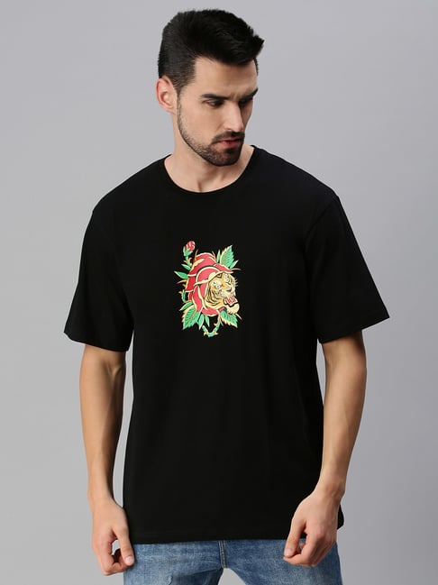 Buy VEIRDO Black Printed T-Shirt for Men Online @ Tata CLiQ