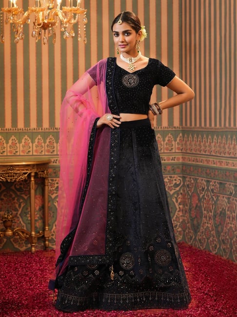 Maroon Velvet Zari And Sequins Embroidery Work Lehenga SetDefault Title |  Bridal lehenga choli, Lehenga choli, Designer lehenga choli