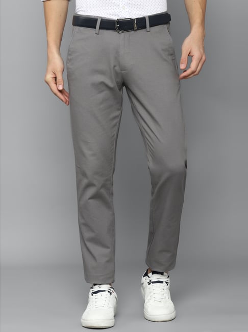Buy Men Beige Custom Fit Solid Casual Trousers Online - 750731 | Allen Solly