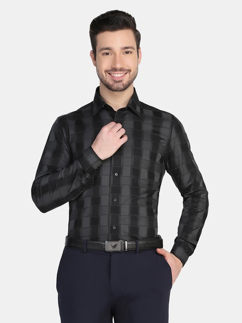 Blackberrys Grey Cotton Slim Fit Checks Shirt