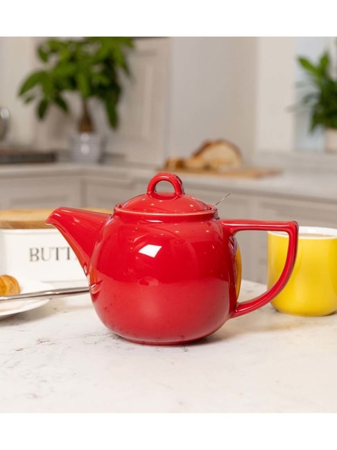 Buy London Pottery Red Ceramic Teapot (0.9 L) at Best Price @ Tata CLiQ