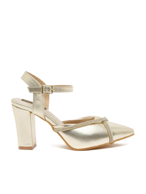 Flat N Heels Women's Gold Ankle Strap Sandals