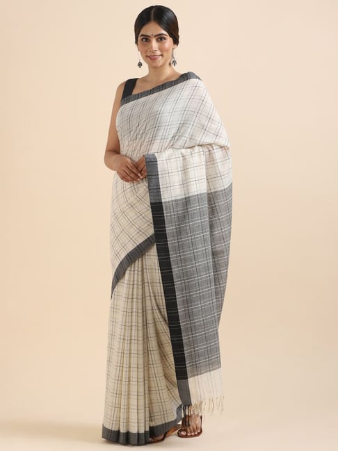 Taneira Cream Cotton Chequered Saree With Unstitched Blouse Price in India