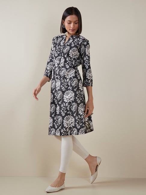 Buy Utsa by Westside Black Floral Print Straight Kurta for Online @ Tata  CLiQ