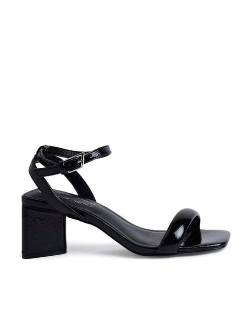 Thick black 2025 strap sandals