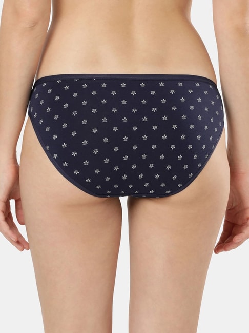 Buy Jockey 1806 Light Skin Low-Waist Bikini Panty With Outer Elastic for  Women Online @ Tata CLiQ