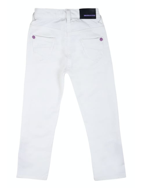 Flare Jeans for Tall Girls: Karlie Kloss x Frame Denim White Flare Jeans |  Being Bridget