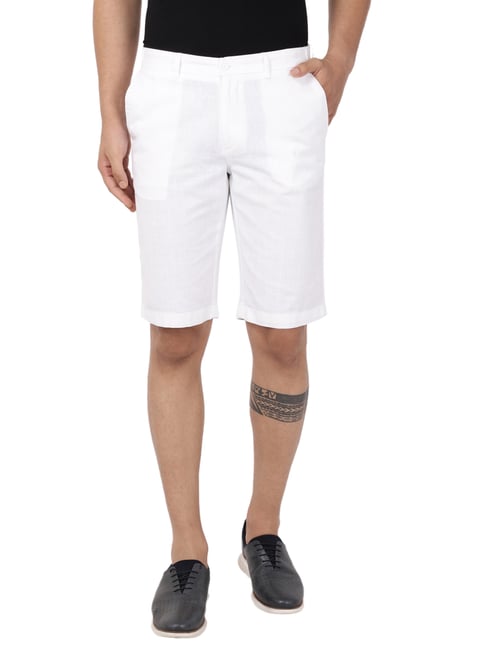 Blackberrys White Cotton Slim Fit Shorts