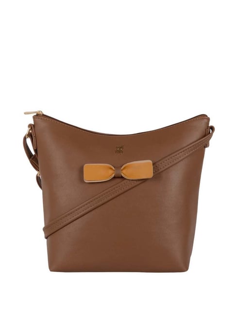 baggit brown solid sling bag