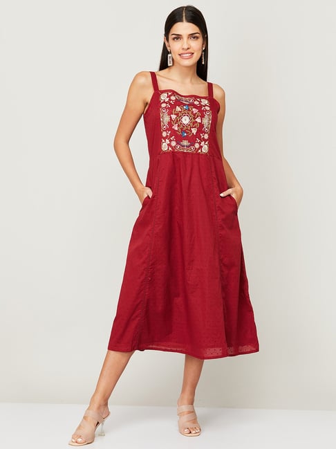 Colour Me by Melange Maroon Cotton Embroidered A-Line Dress Price in India
