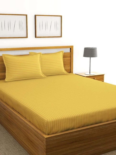 Bianca Hilton Stripes Mustard 210 TC Cotton Double Bedsheet with 2 Pillow Covers