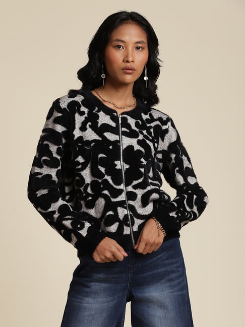 Label Ritu Kumar Black & Grey Jacket-picture-16