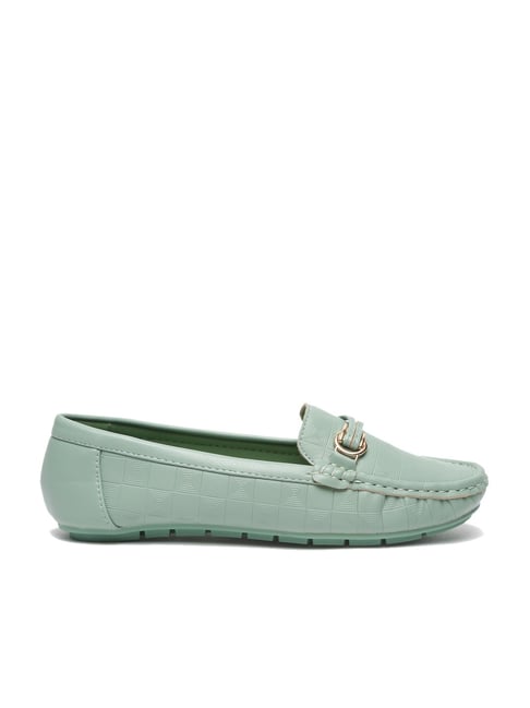 Flat N Heels Women's Green Casual Loafers