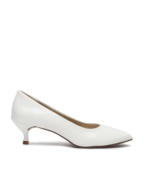 Flat N Heels Women's White Casual Pumps