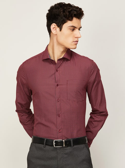 Code By Lifestyle Code Formal Maroon Regular Fit Checks Shirt