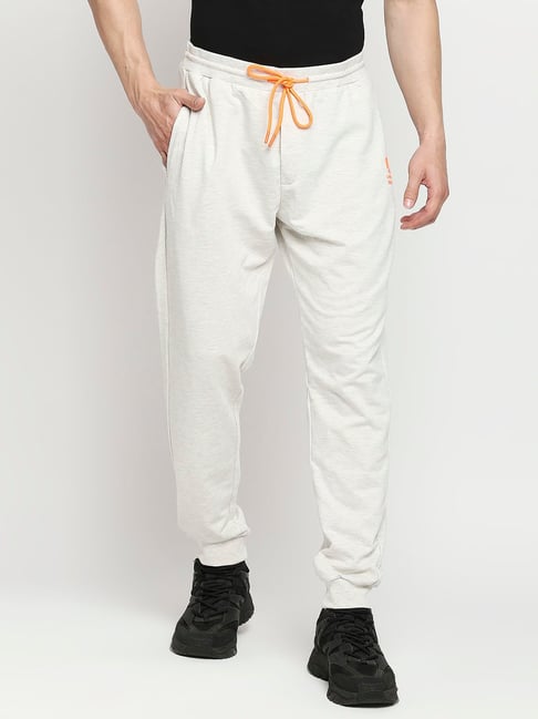 UnderJeans by Spykar White Cotton Regular Fit Joggers-picture-28