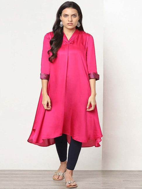 Maroon Phool Taffeta Suit Set online in USA | Free Shipping , Easy Returns  - Fledgling Wings | Silk kurti designs, Suits for women indian, Simple  dresses