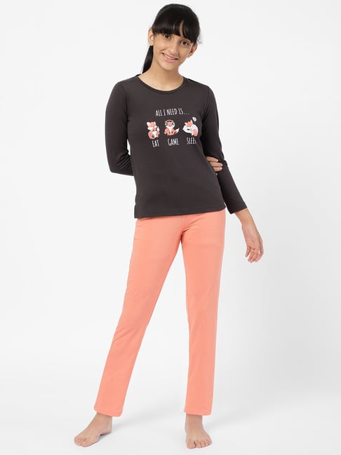 Sweet Dreams Kids Dark Grey & Peach Printed Full Sleeves T-Shirt with Pyjamas