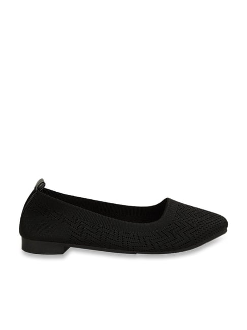 Ginger by Lifestyle Women's Black Flat Ballets